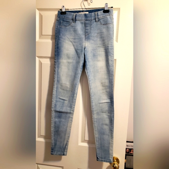 ❌SOLD❌ Eighty-two jeggings - Picture 1 of 4